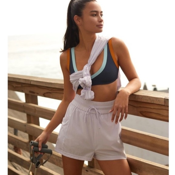 Sweaty Betty Circuit 2” Workout Shorts Lavender - Picture 2 of 10